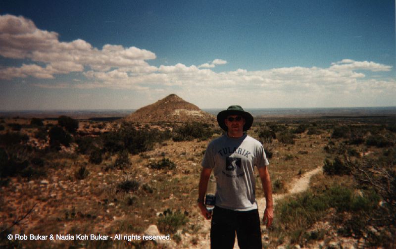 Stop in the Desert, North West Texas